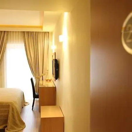Pantelidis & Otel