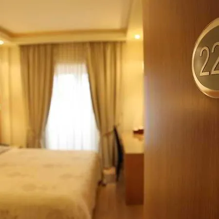 酒店 Pantelidis & 3*